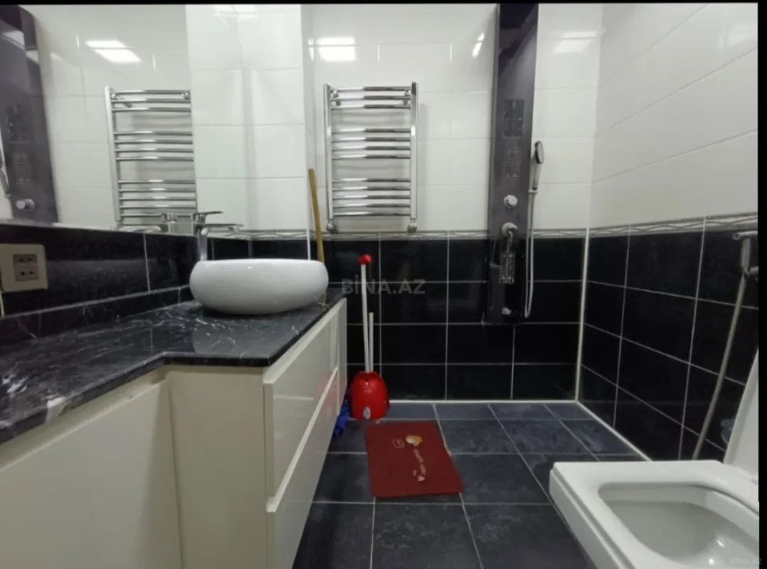 Kirayə verilir 2 otaqlı mənzil 75 m²