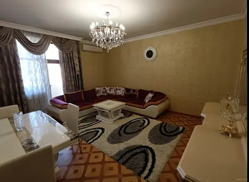 Kirayə verilir 2 otaqlı mənzil 75 m²