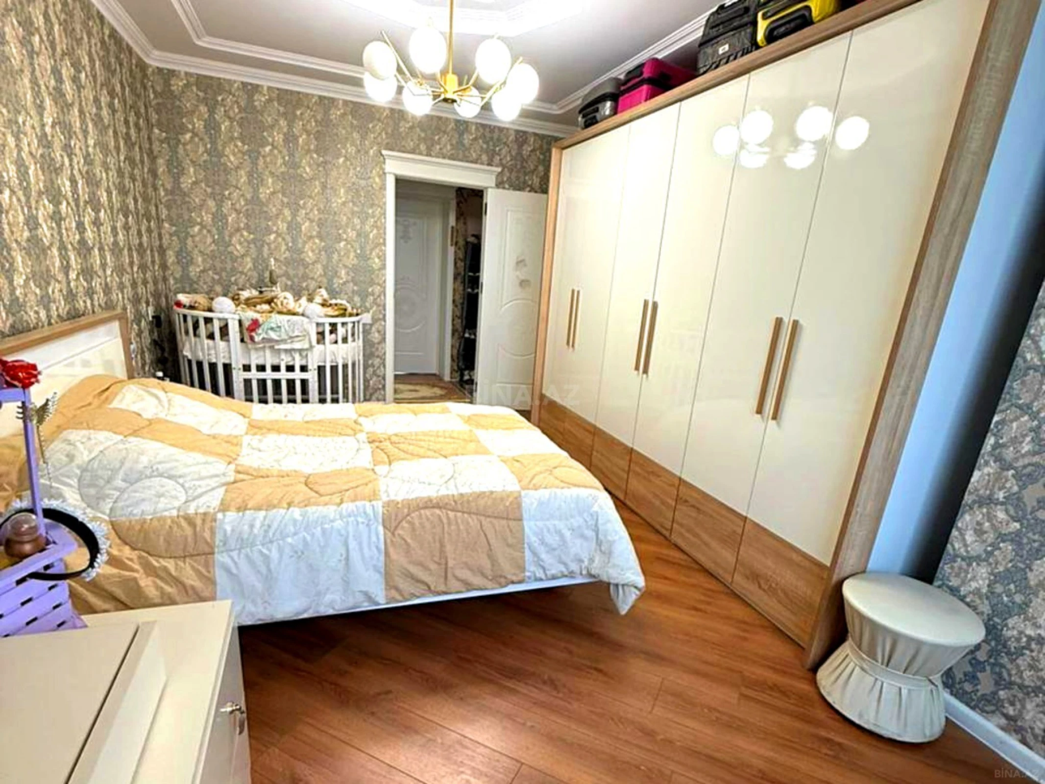 Satılır 3 otaqlı mənzil 85 m²
