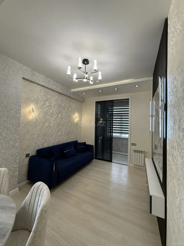 Satılır 2 otaqlı mənzil 62 m²