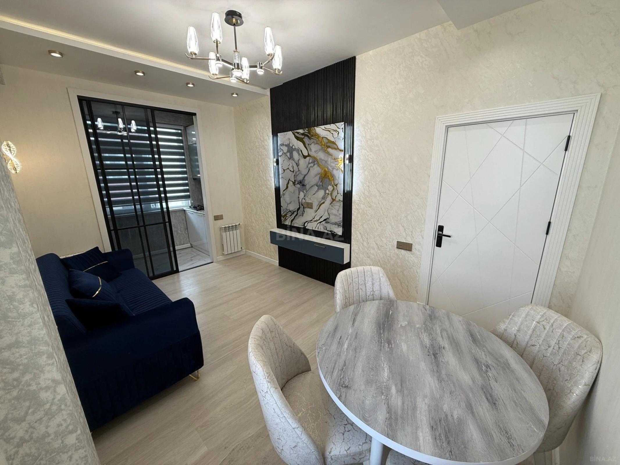Satılır 2 otaqlı mənzil 62 m²
