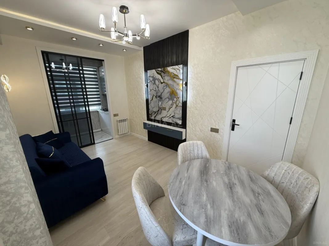Satılır 2 otaqlı mənzil 62 m²