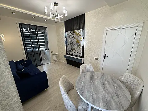Satılır 2 otaqlı mənzil 62 m²