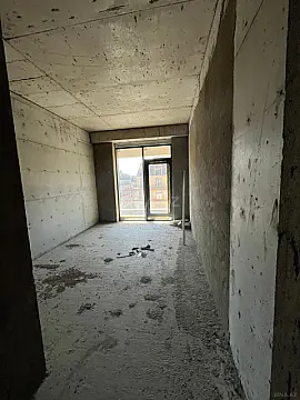 Satılır 2 otaqlı mənzil 71 m²