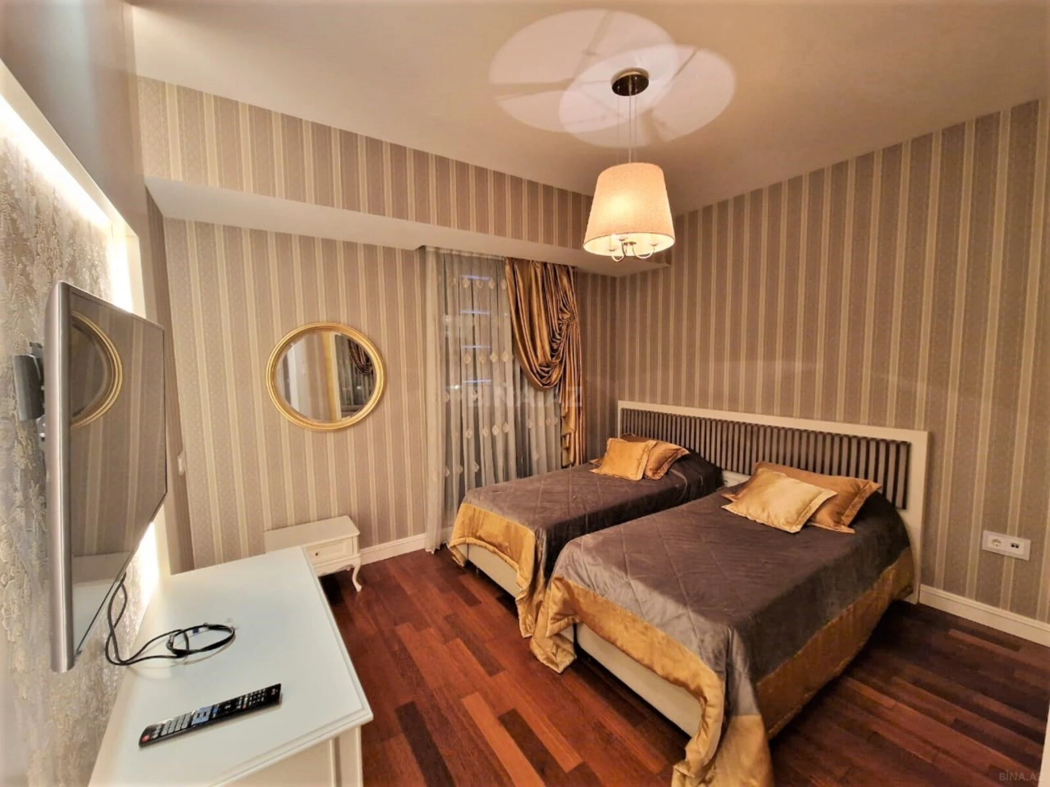 Kirayə verilir 6 otaqlı mənzil 460 m²