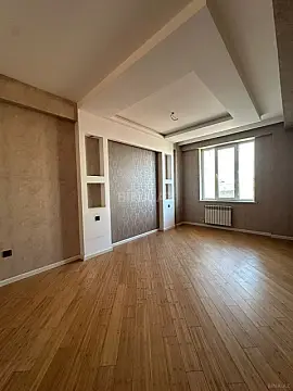 Satılır 3 otaqlı mənzil 125 m²