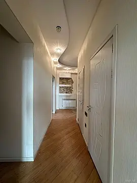 Satılır 3 otaqlı mənzil 125 m²