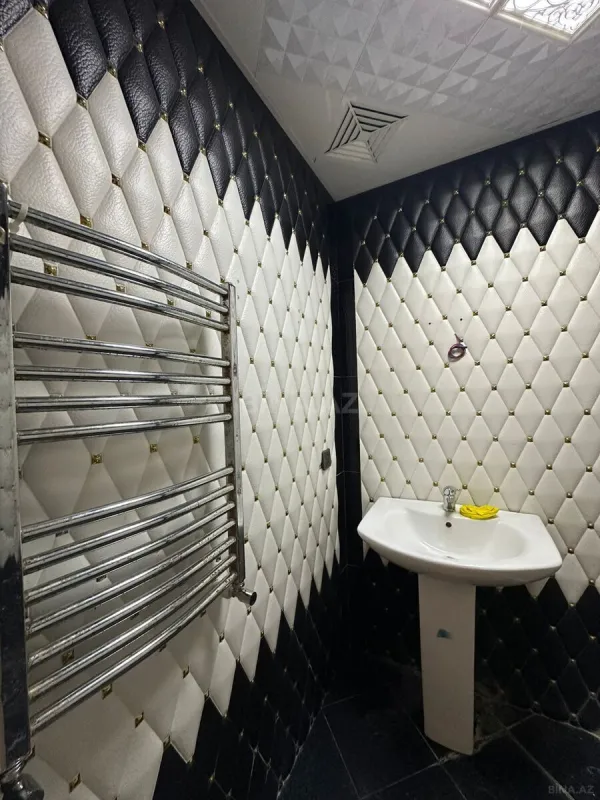 Satılır 3 otaqlı mənzil 125 m²