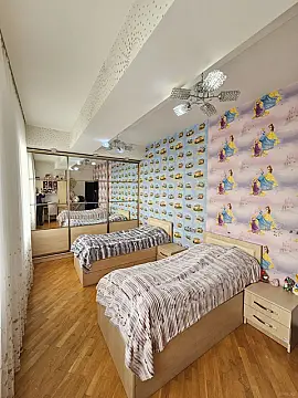 Satılır 3 otaqlı mənzil 109 m²