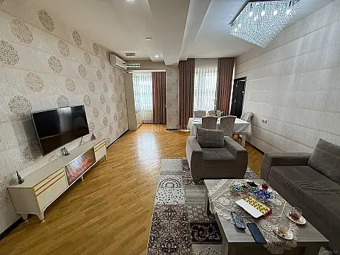 Satılır 3 otaqlı mənzil 109 m² — Bakı 3 otaq 109.00 m²