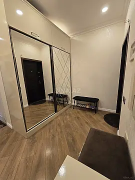 Satılır 2 otaqlı mənzil 96 m²
