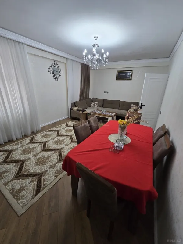 Satılır 2 otaqlı mənzil 96 m²