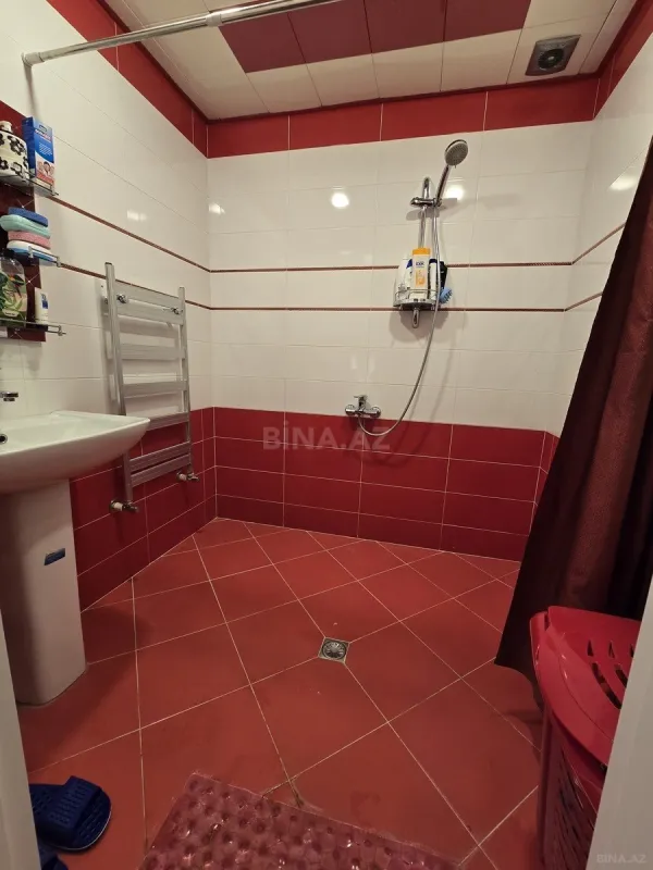 Satılır 2 otaqlı mənzil 96 m²