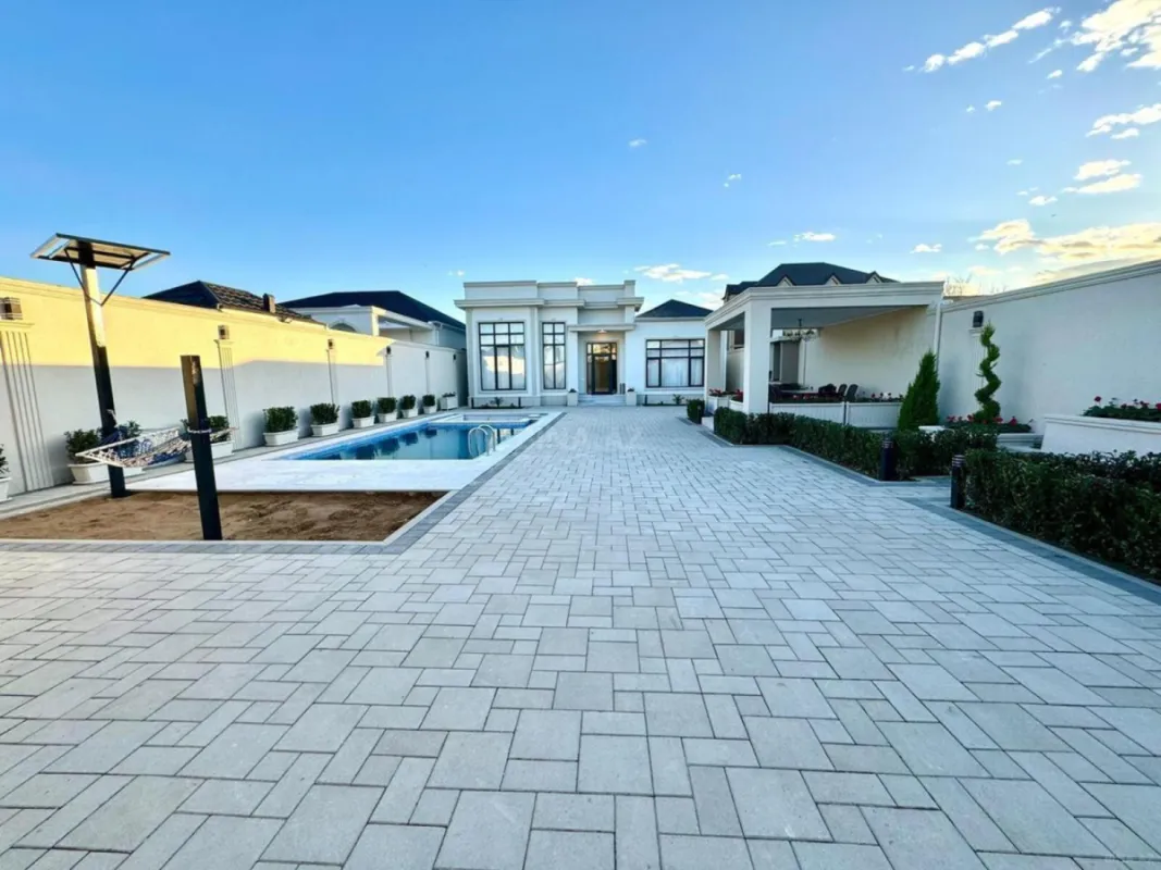 Kirayə verilir 5 otaqlı həyət evi 300 m²