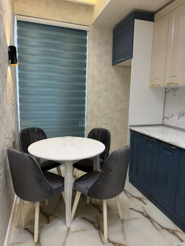 Satılır 2 otaqlı mənzil 78 m²