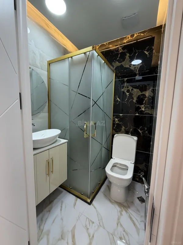 Satılır 2 otaqlı mənzil 78 m²