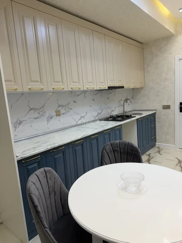 Satılır 2 otaqlı mənzil 78 m²