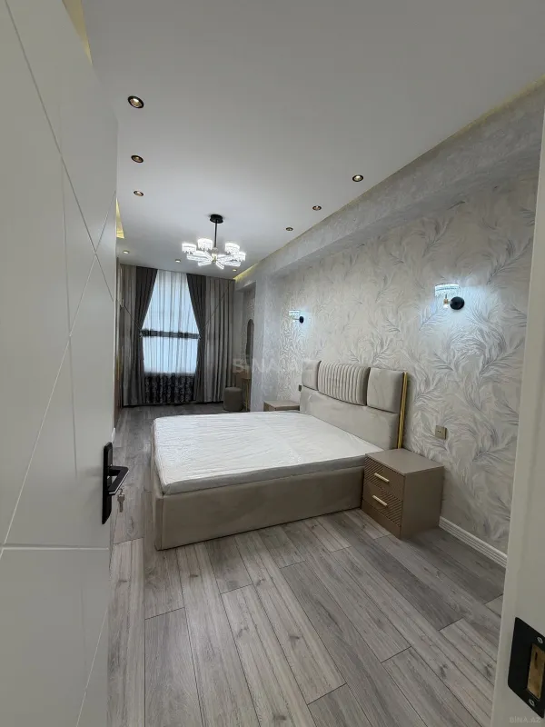 Satılır 2 otaqlı mənzil 78 m²