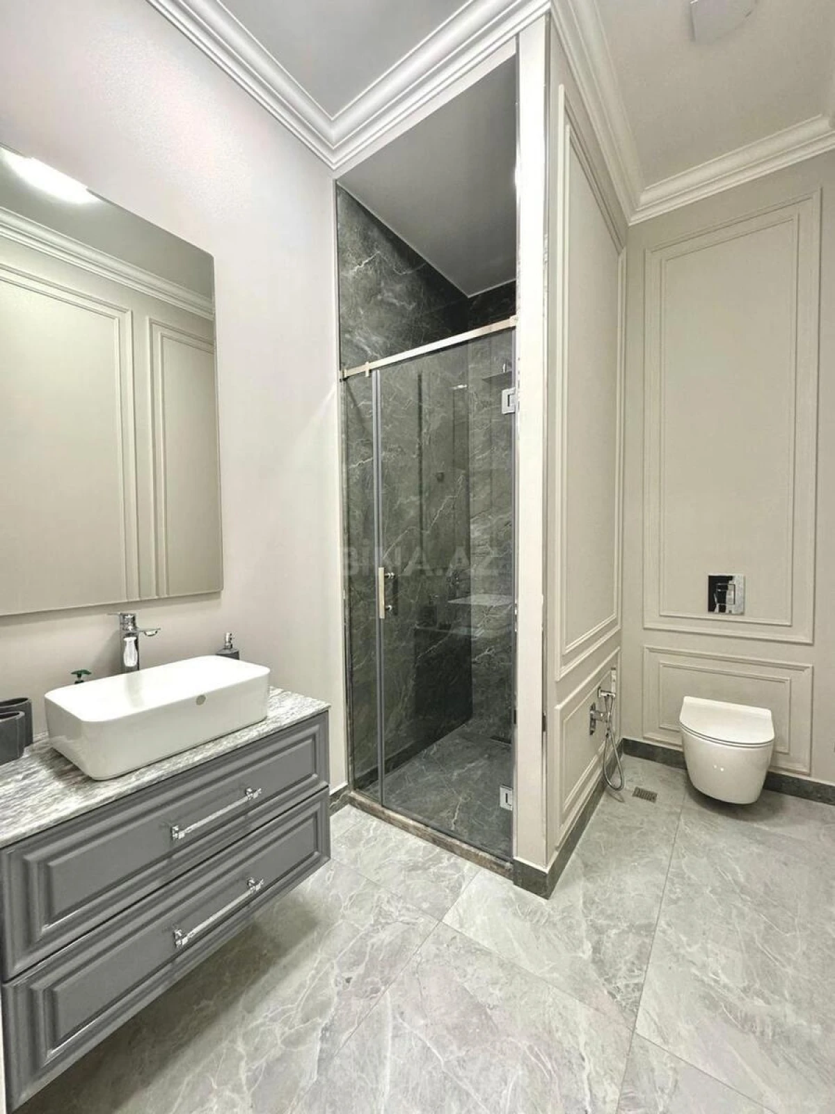 Kirayə verilir 5 otaqlı həyət evi 300 m²