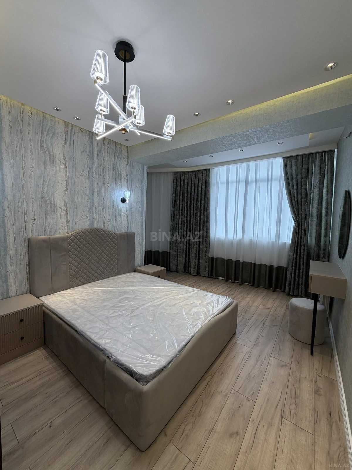 Satılır 2 otaqlı mənzil 85 m²