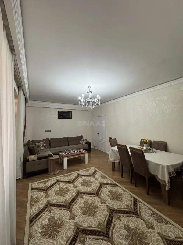 Satılır 2 otaqlı mənzil 98 m²