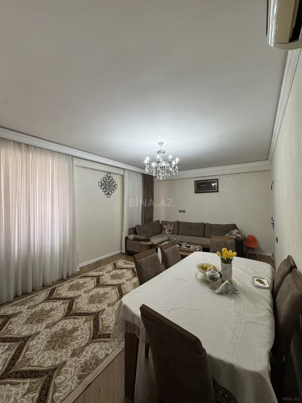 Satılır 2 otaqlı mənzil 98 m²