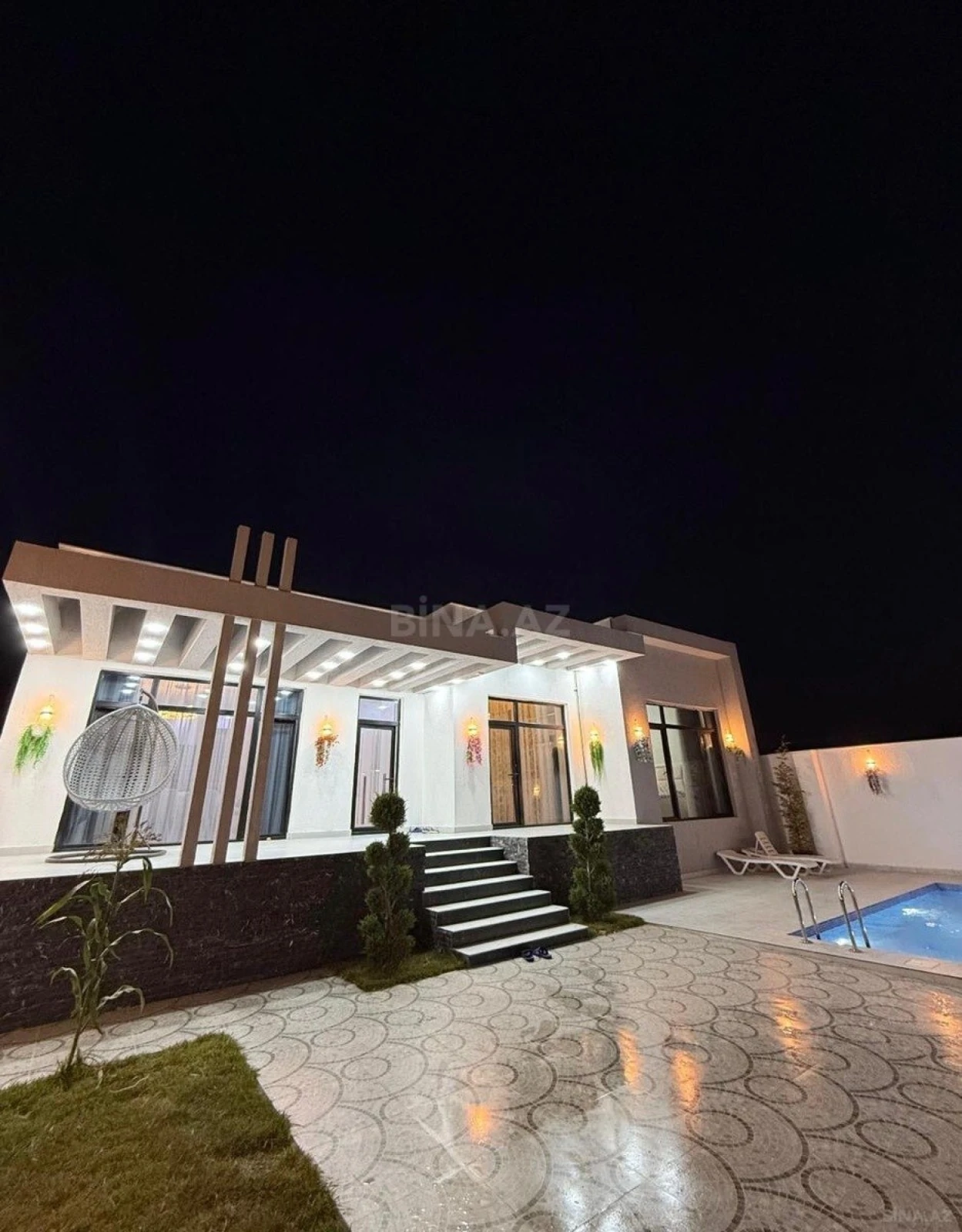 Kirayə verilir 4 otaqlı həyət evi 240 m²