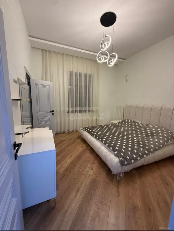 Kirayə verilir 4 otaqlı həyət evi 240 m²