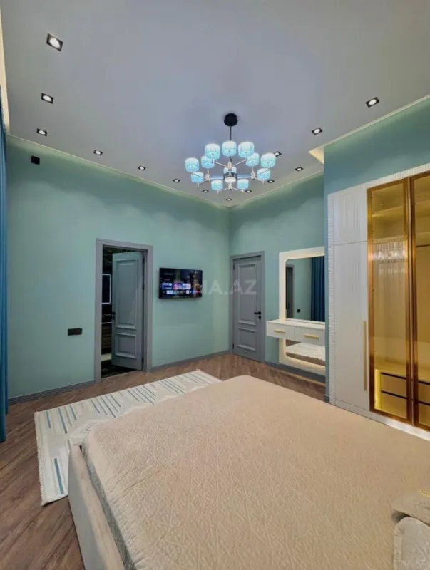 Kirayə verilir 4 otaqlı həyət evi 240 m²