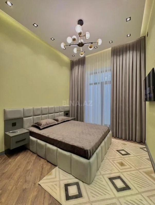 Kirayə verilir 4 otaqlı həyət evi 240 m²