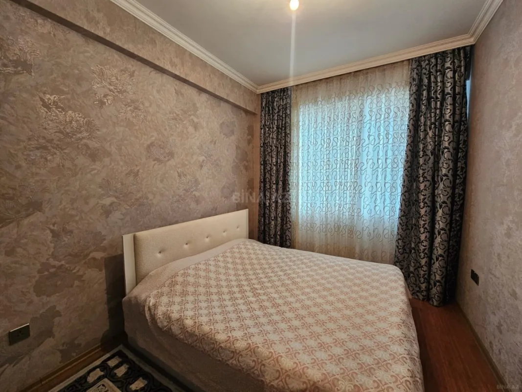 Satılır 2 otaqlı mənzil 58 m²