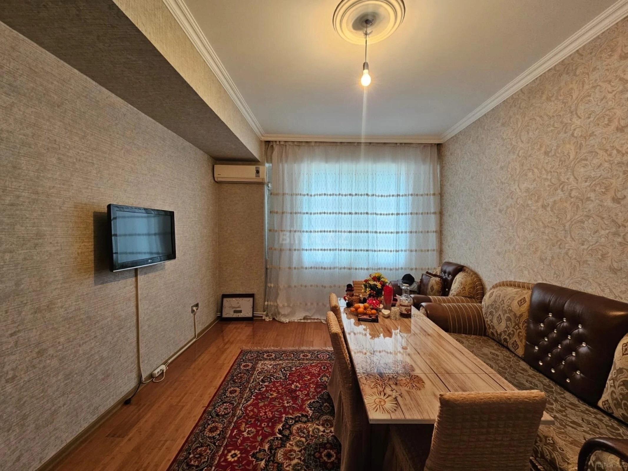 Satılır 2 otaqlı mənzil 58 m²
