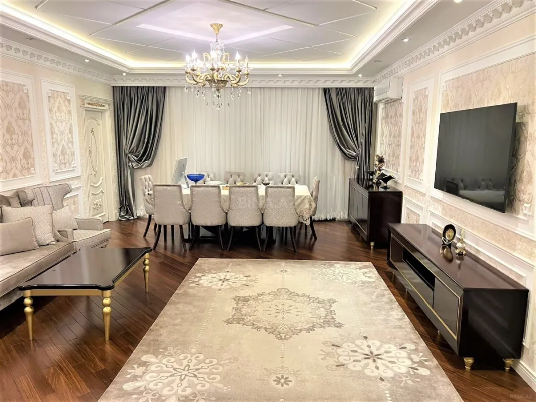 Kirayə verilir 4 otaqlı mənzil 155 m²