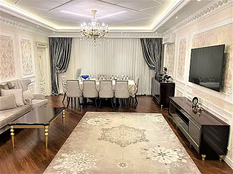 Kirayə verilir 4 otaqlı mənzil 155 m² — Bakı, Nərimanov 4 otaq 155.00 m²