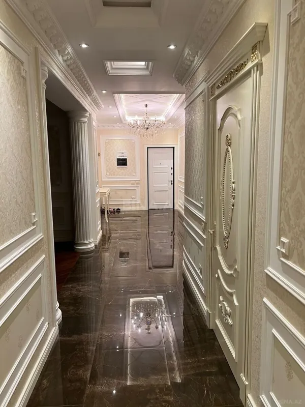 Kirayə verilir 4 otaqlı mənzil 155 m²