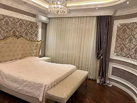 Kirayə verilir 4 otaqlı mənzil 155 m²