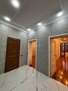 Satılır 2 otaqlı mənzil 66 m²
