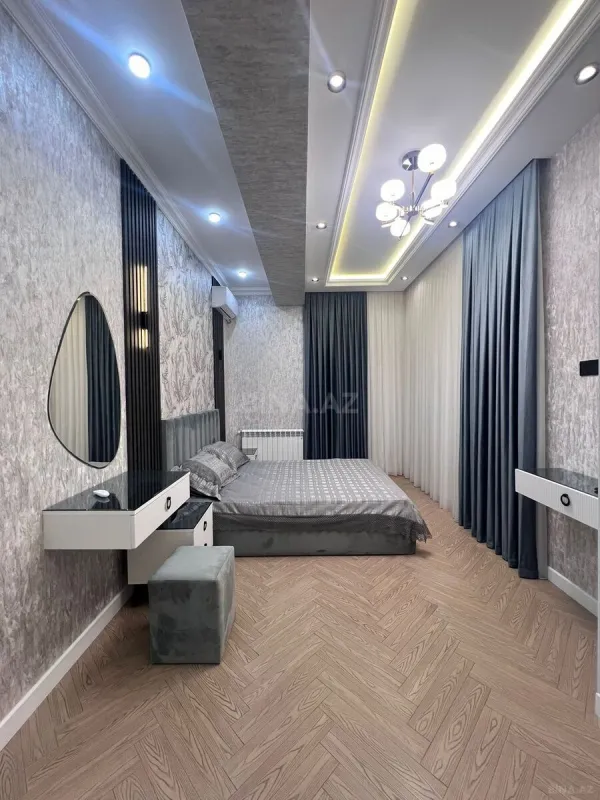 Satılır 3 otaqlı mənzil 115 m²