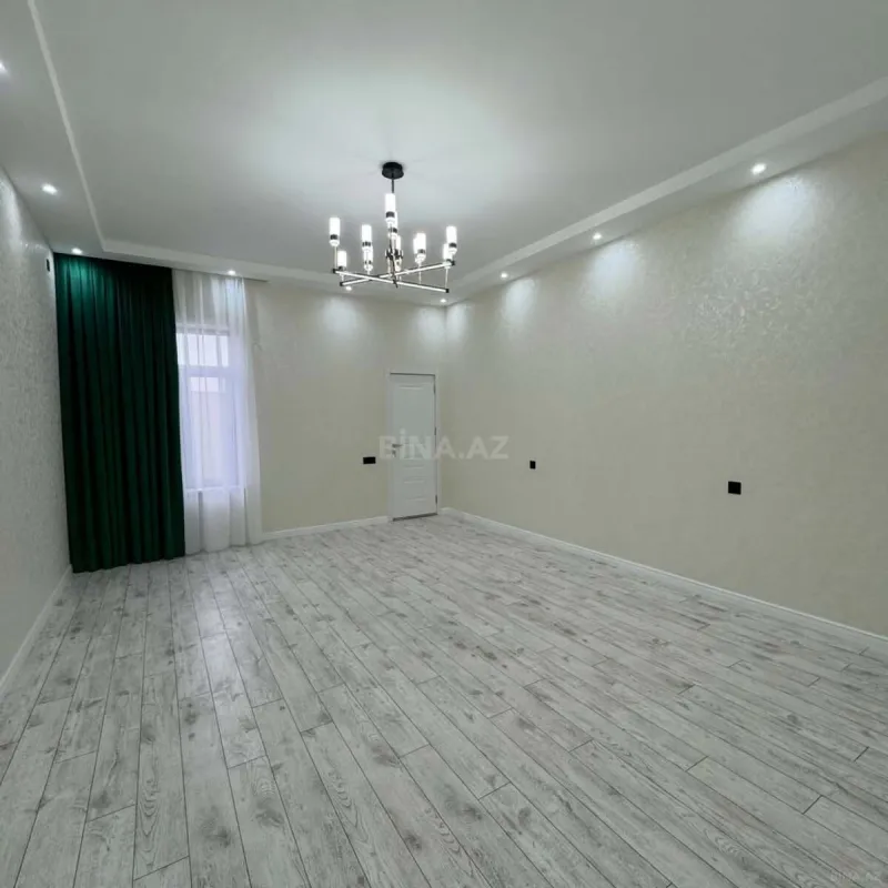 Satılır 4 otaqlı həyət evi 180 m²