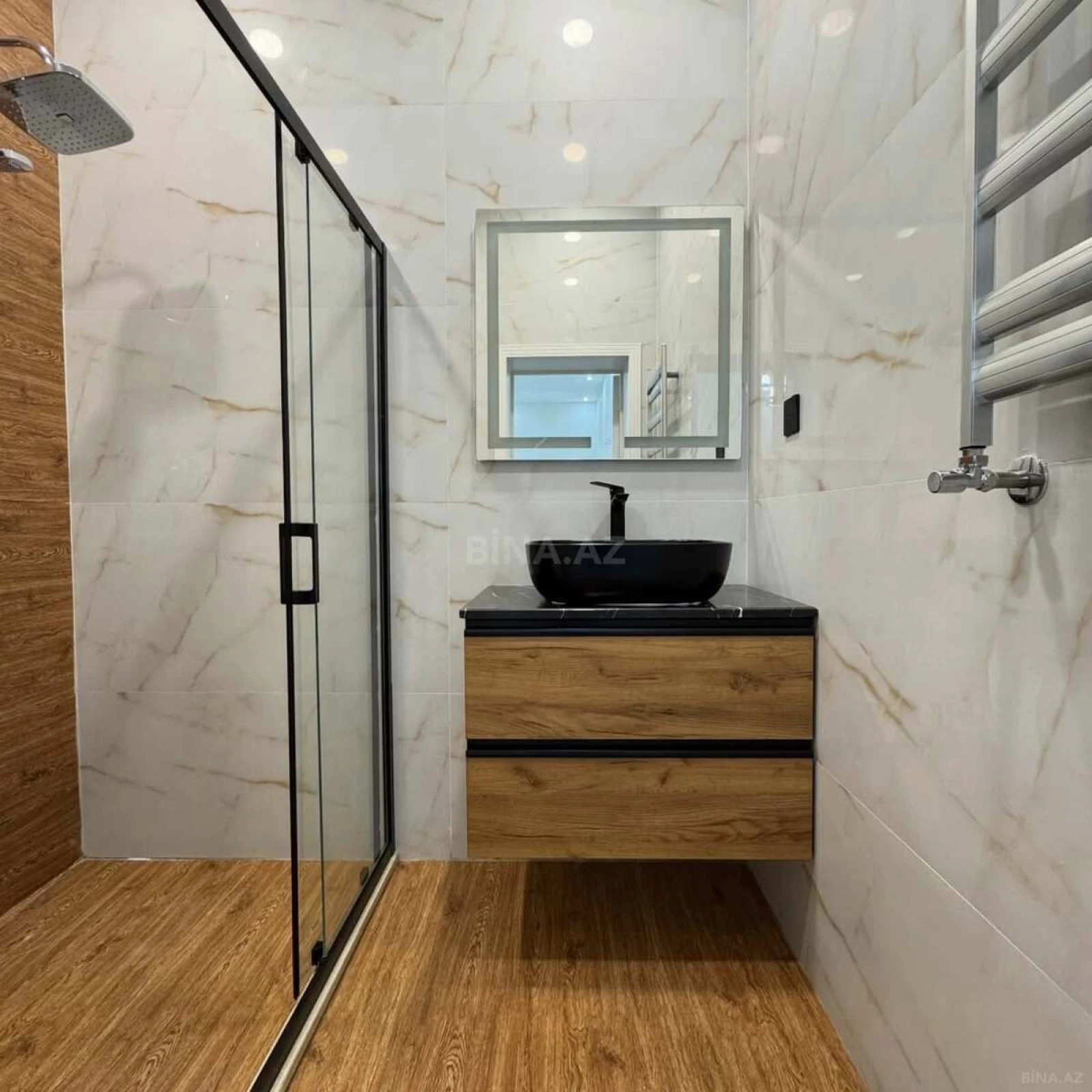 Satılır 4 otaqlı həyət evi 180 m²