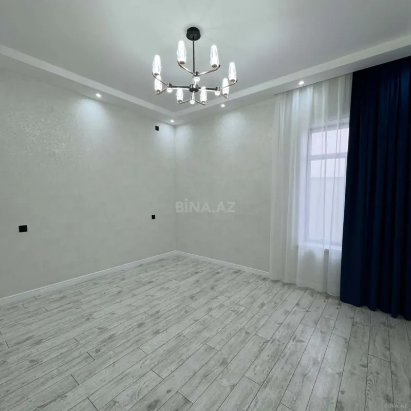 Satılır 4 otaqlı həyət evi 180 m²