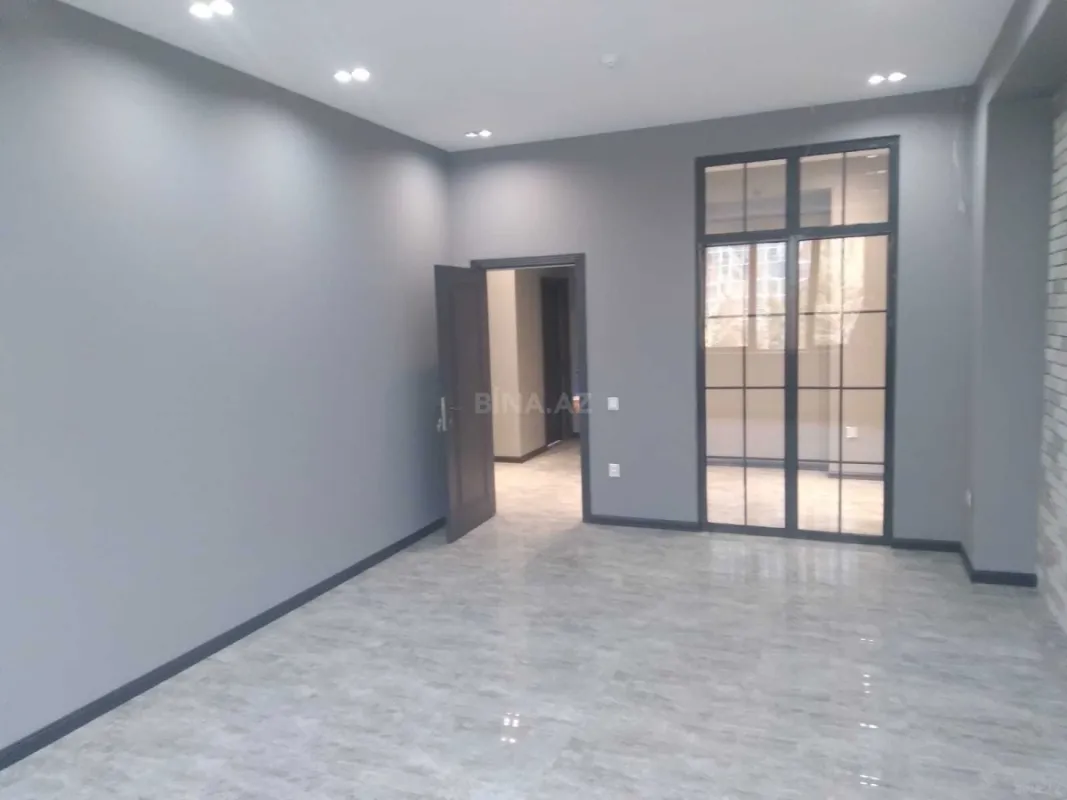 Kirayə verilir 7 otaqlı ofis 216 m²