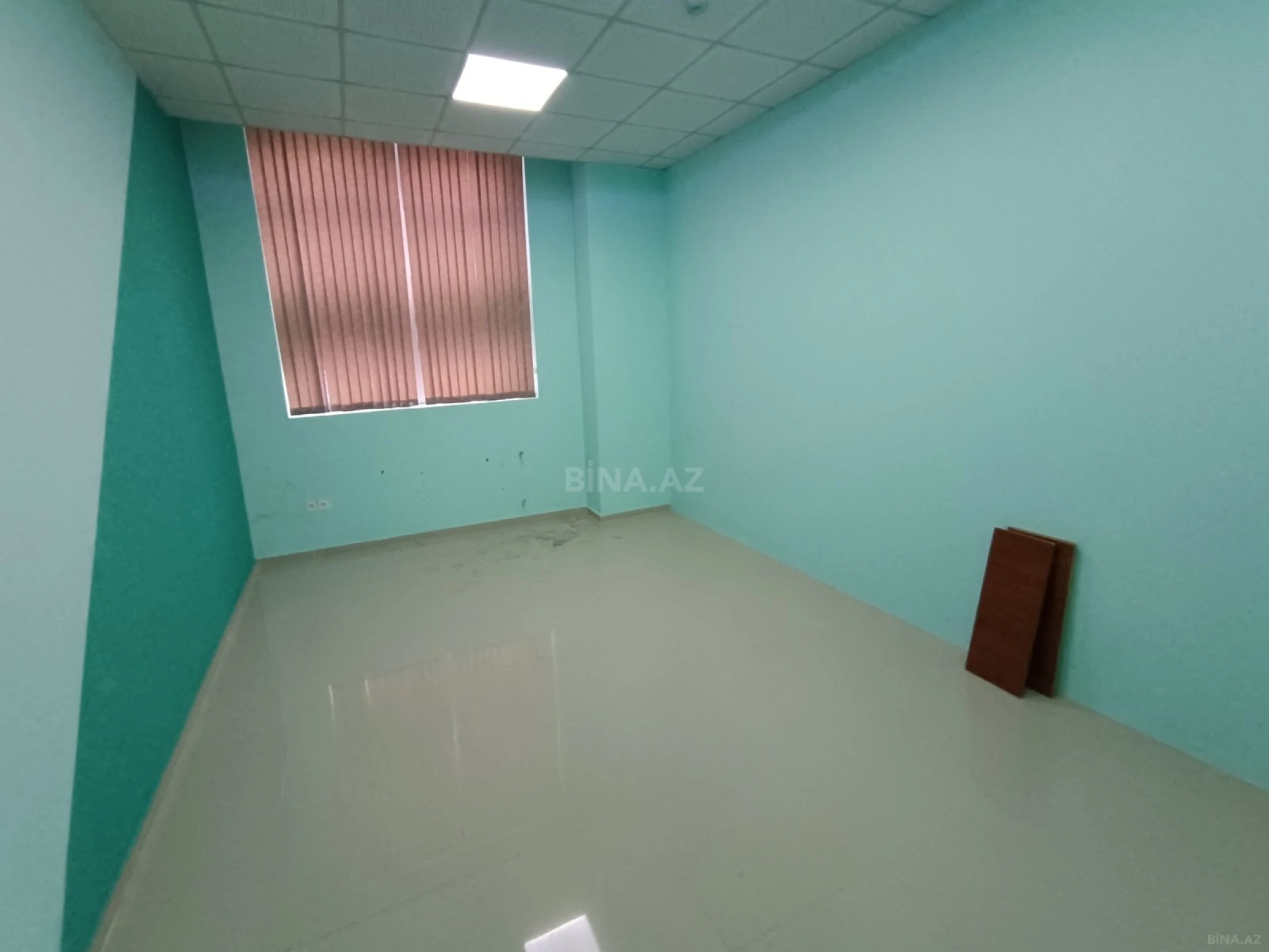 Kirayə verilir obyekt 165 m²