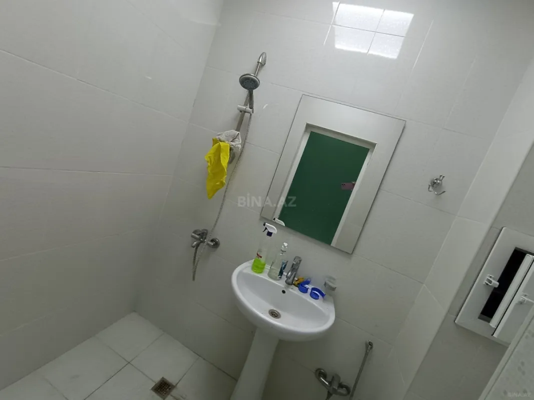 Kirayə verilir obyekt 165 m²