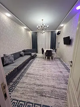 Satılır 3 otaqlı mənzil 98 m²
