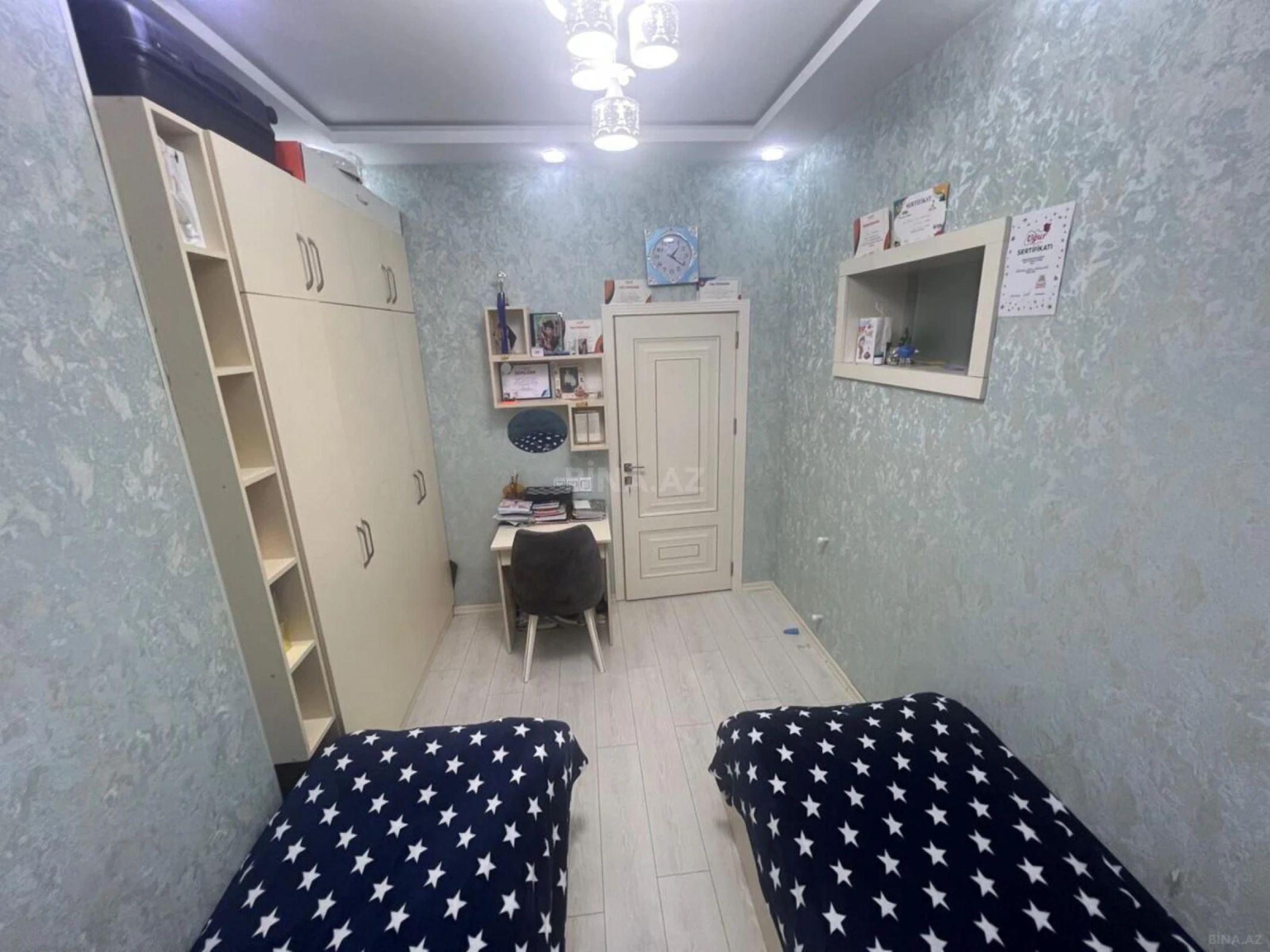 Satılır 3 otaqlı mənzil 98 m²