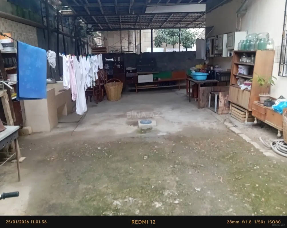 Satılır obyekt 130 m²