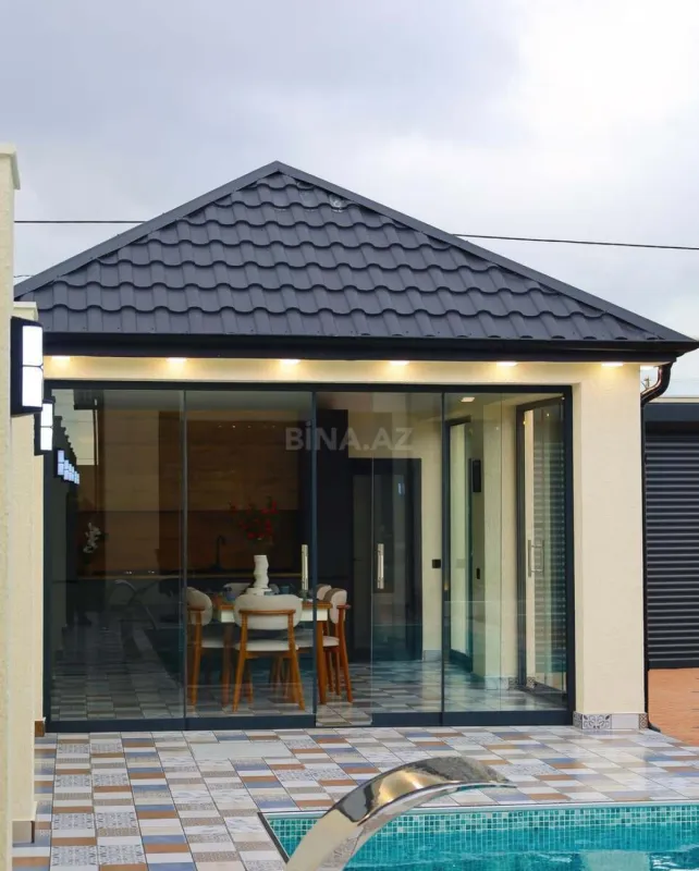 Kirayə verilir 4 otaqlı həyət evi 280 m²