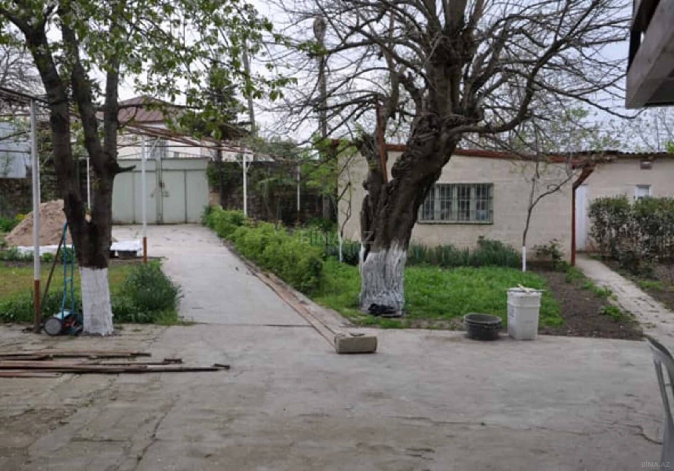 Satılır 6 otaqlı həyət evi 120 m²