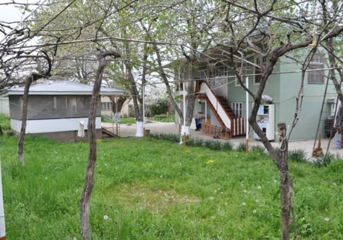 Satılır 6 otaqlı həyət evi 120 m²